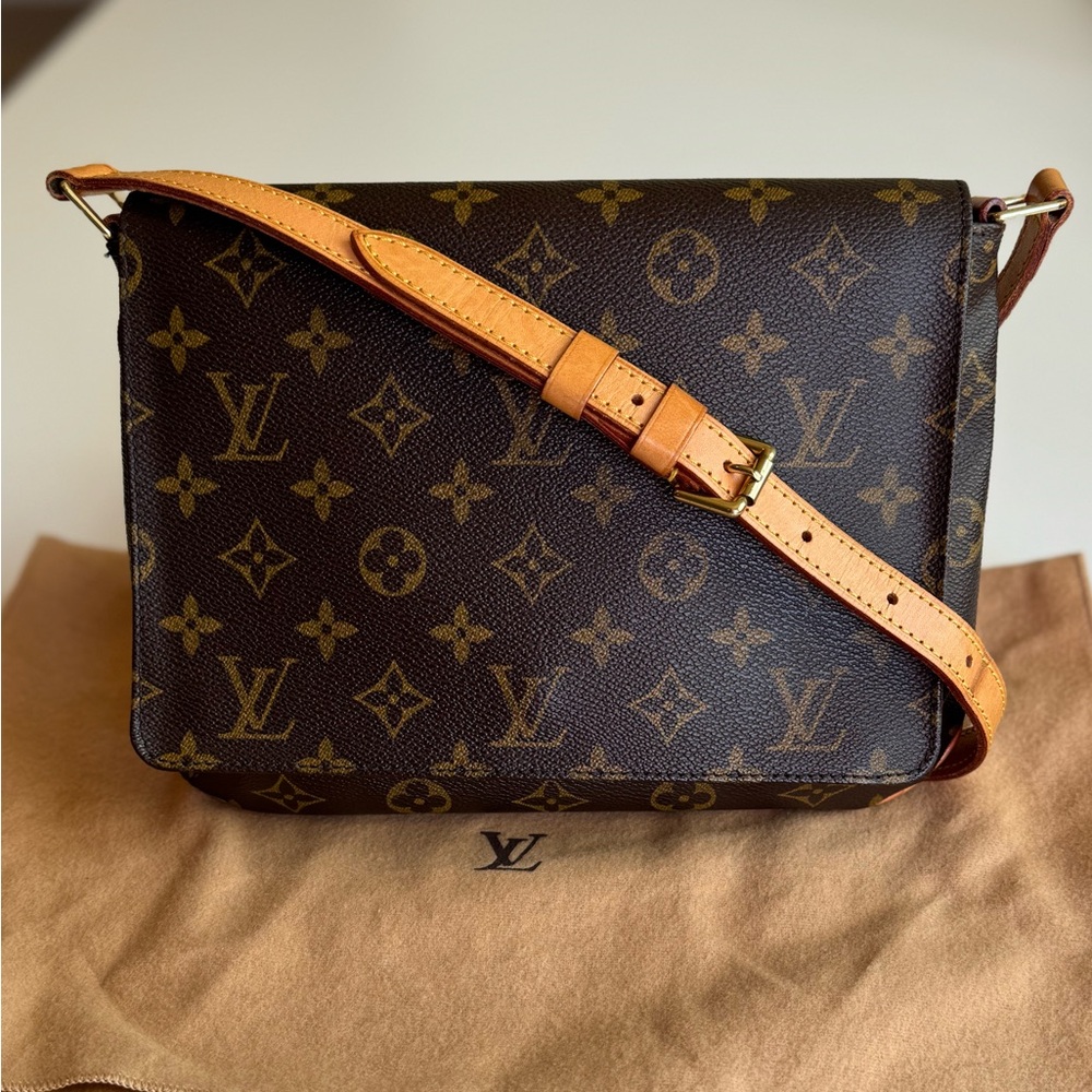 LV Musette Tango
